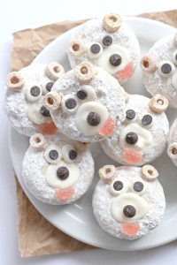 OMG, I need these gluten free vegan Polar Bear mini donuts in my life!