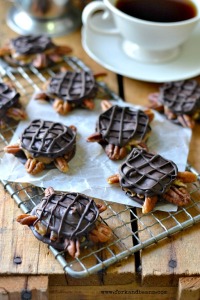 Raw Chocolate Turtles - Fork & Beans